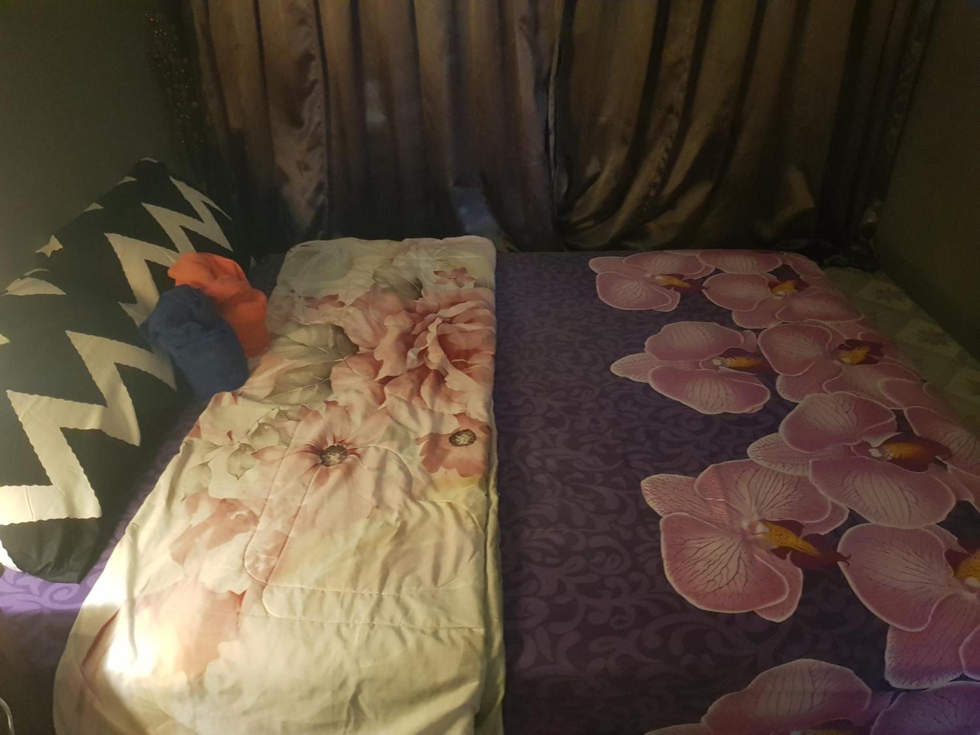 Home&Hug Phuket Rom bilde